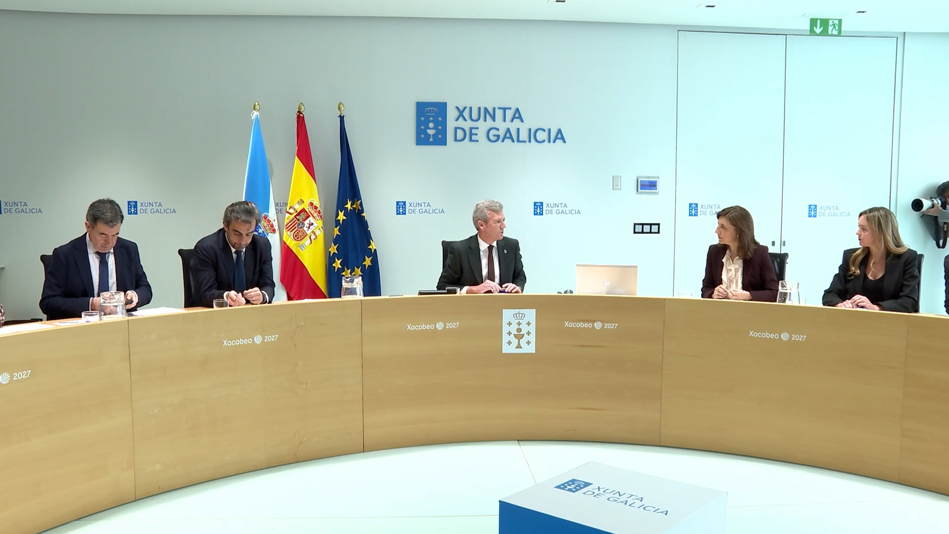 A XUNTA AMPLÍA CAMPAMENTOS, REGULA A TECNOLOXÍA NAS AULAS E REFORZA A ...