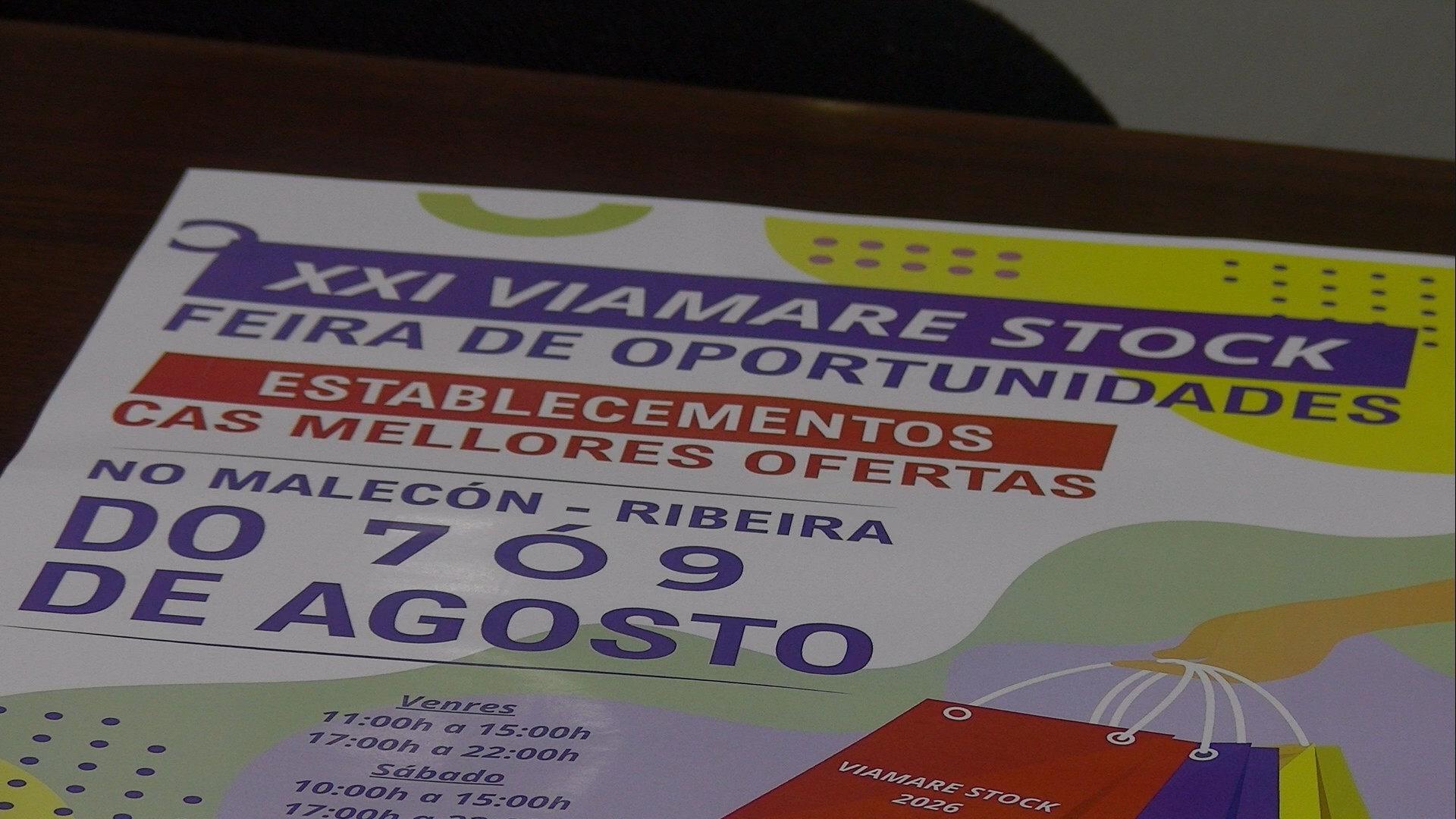 Image default